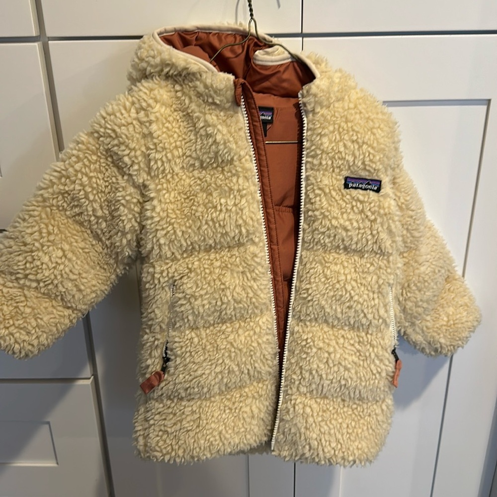 Patagonia Cream and Tan Kids Jacket
